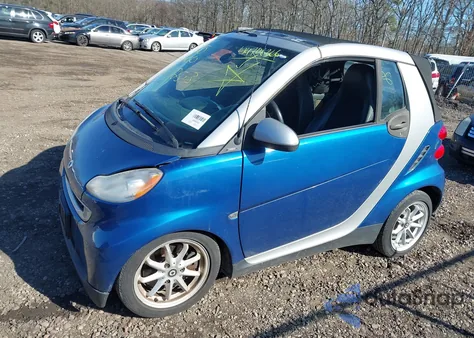 2008 Smart Fortwo Passion из США, поврежденный, VIN WMEEK31X98K167147